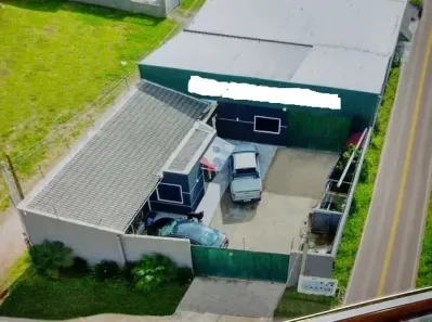 Galpão / Depósito / Armazém à venda, 370m² no São Dimas, Colombo