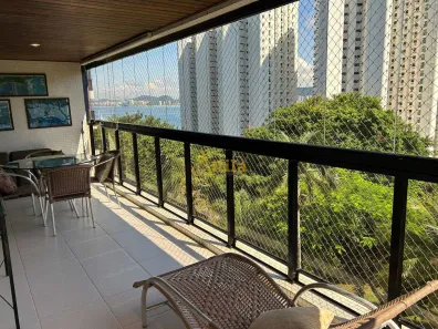 Apartamento com 3 Quartos para venda ou aluguel, 172m² no Mar e Céu, Guarujá