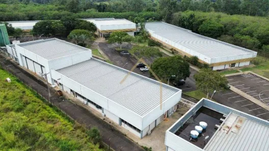 Galpão / Depósito / Armazém para venda ou aluguel, 6900m² no Antônio Zanaga, Americana