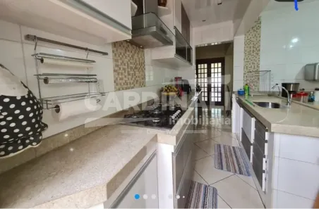 Casa de Condomínio com 2 Quartos à venda, 172m² no Jardim Tangará, São Carlos