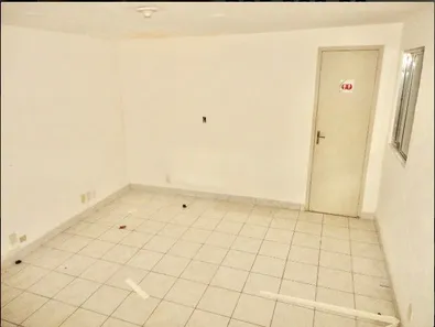 Prédio Inteiro para alugar, 324m² no Jardim Vinte e Cinco de Agosto, Duque de Caxias