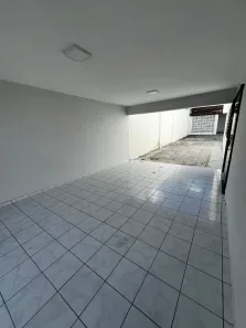 Casa com 4 Quartos para alugar, 180m² no São José, Campina Grande