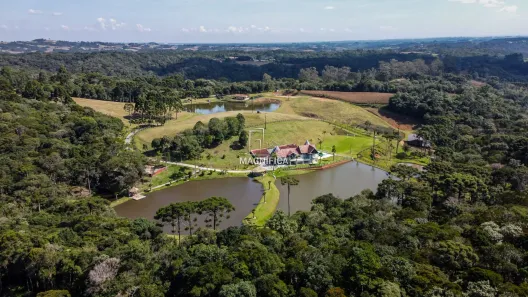 Fazenda / Sítio / Chácara com 8 Quartos à venda, 800m² no Marapicu, Nova Iguaçu