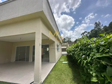 Casa com 3 Quartos para alugar, 198m² no Chácara dos Junqueiras, Carapicuíba