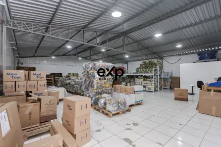 Galpão / Depósito / Armazém à venda, 347m² no Atuba, Colombo