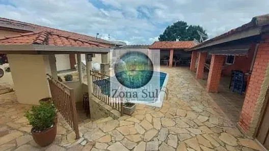 Fazenda / Sítio / Chácara com 4 Quartos à venda, 280m² no Floresta, Sarapuí