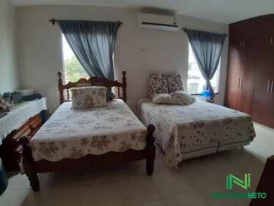 Sobrado com 1 Quarto à venda, 300m² no Jóquei, Teresina