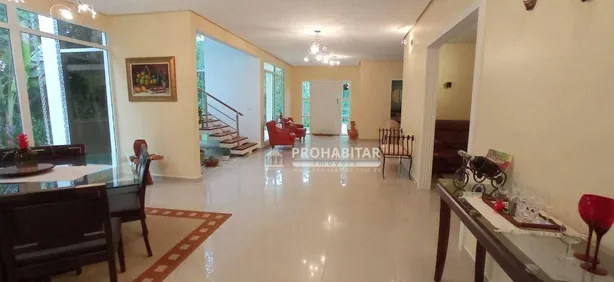 Sobrado com 3 Quartos à venda, 400m² no Loteamento Chacaras Embu-Guacu, Embu-Guaçu