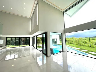 Casa de Condomínio com 5 Quartos para alugar, 490m² no Alphaville Vespasiano, Vespasiano