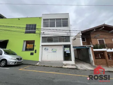 Loja / Salão / Ponto Comercial à venda, 200m² no Centro, Itatiba