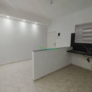 Casa com 1 Quarto para alugar, 50m² no Vila Dirce, Carapicuíba