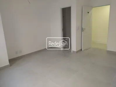 Conjunto Comercial / Sala para alugar, 20m² no Aterrado, Volta Redonda