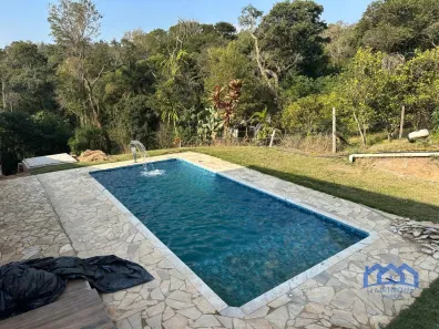 Fazenda / Sítio / Chácara com 2 Quartos à venda, 588m² no , Mairinque