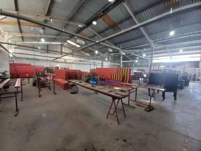 Galpão / Depósito / Armazém para alugar, 1600m² no Conjunto Habitacional Morro Alto, Vespasiano