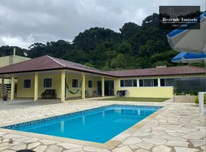 Fazenda / Sítio / Chácara com 3 Quartos à venda, 250m² no Rio Abaixo, Campina Grande do Sul