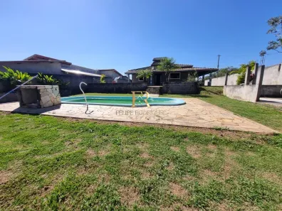 Fazenda / Sítio / Chácara com 2 Quartos à venda, 223m² no Centro, Guararema