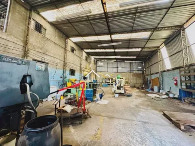 Galpão / Depósito / Armazém para alugar, 3000m² no Jundiaizinho (Terra Preta), Mairiporã