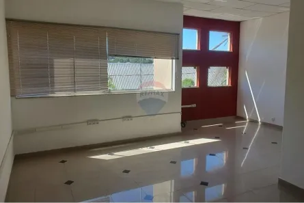 Conjunto Comercial / Sala para alugar, 44m² no Centro, Vinhedo