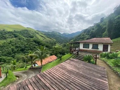 Fazenda / Sítio / Chácara à venda, 435600m² no Cabral, Resende