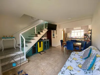 Casa de Condomínio com 2 Quartos à venda, 90m² no Nogueira, Guararema
