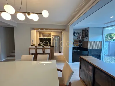 Sobrado com 3 Quartos à venda, 176m² no Glória, Joinville
