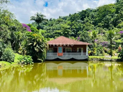 Fazenda / Sítio / Chácara com 3 Quartos à venda, 618m² no Cantagalo, Guapimirim