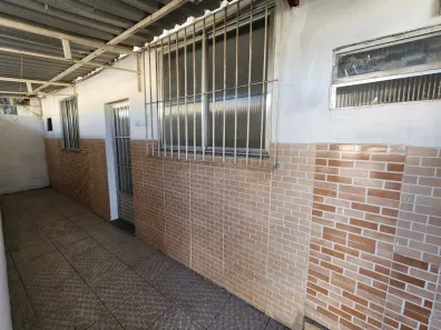 Kitnet com 1 Quarto para alugar, 32m² no Gramacho, Duque de Caxias