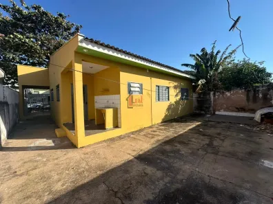 Casa com 3 Quartos para alugar, 128m² no Jardim Eldorado, Presidente Prudente