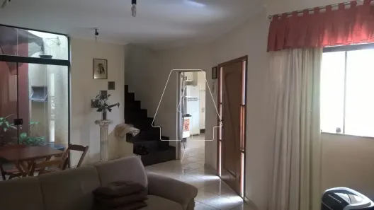 Sobrado com 4 Quartos para alugar, 150m² no Centro, Araçatuba