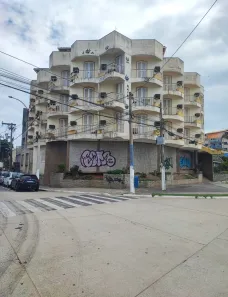 Hotel / Motel / Pousada com 32 Quartos à venda, 1370m² no Imbetiba, Macaé
