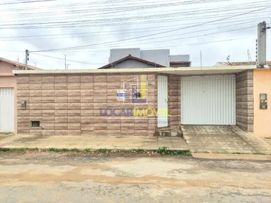 Sobrado com 5 Quartos à venda, 160m² no Felícia, Vitória da Conquista