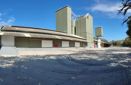 Galpão / Depósito / Armazém com 1 Quarto para alugar, 10000m² no Barbara, Barra Mansa