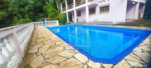 Sobrado com 4 Quartos à venda, 420m² no Fazenda da Ilha, Embu-Guaçu