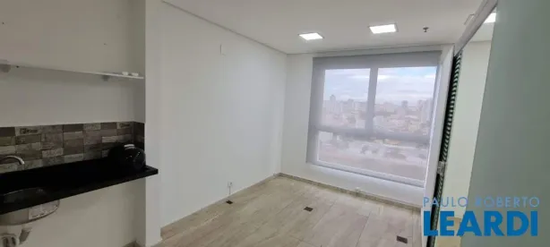 Conjunto Comercial / Sala para alugar, 37m² no Jardim, Santo André