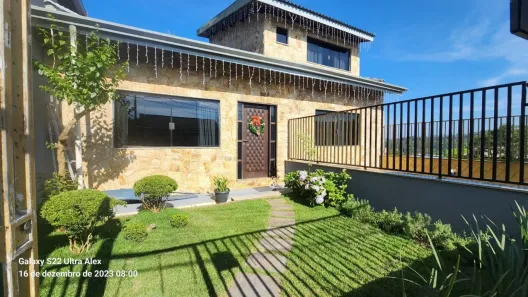 Sobrado com 5 Quartos para alugar, 279m² no Roncon, Ribeirão Pires