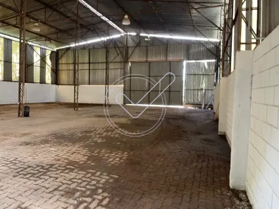 Galpão / Depósito / Armazém para venda ou aluguel, 500m² no , Araçariguama