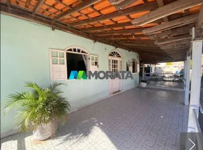 Casa com 4 Quartos à venda, 234m² no , Caeté