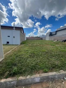 Terreno / Lote / Condomínio à venda, 450m² no , Bela Vista de Goiás