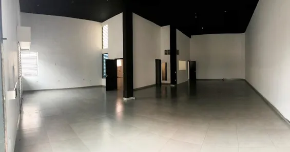 Prédio Inteiro com 3 Quartos à venda, 320m² no Vila Filipin, Londrina