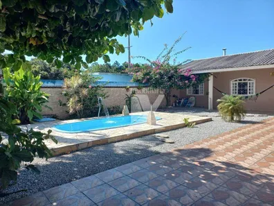Casa com 3 Quartos para alugar, 96m² no Itatiaia, Pontal do Paraná