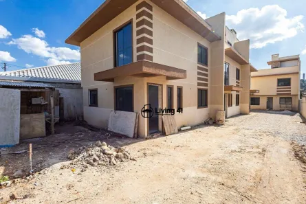 Casa de Condomínio com 3 Quartos à venda, 150m² no Santa Cândida, Curitiba