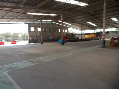 Galpão / Depósito / Armazém para venda ou aluguel, 5147m² no Bangu, Rio de Janeiro