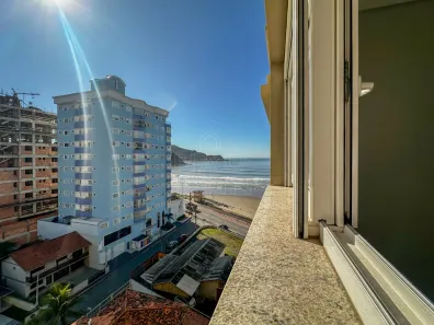 Apartamento com 2 Quartos para alugar, 86m² no Gravatá, Navegantes
