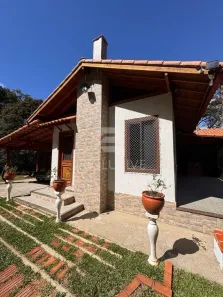 Fazenda / Sítio / Chácara com 2 Quartos à venda, 110m² no Amparo, Nova Friburgo