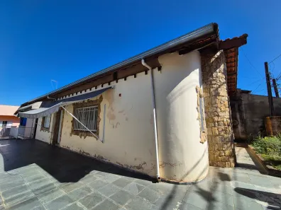 Casa com 4 Quartos para alugar, 70m² no Jardim Esmeralda, Louveira