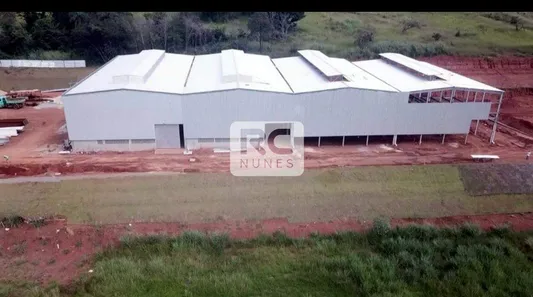 Galpão / Depósito / Armazém para alugar, 914m² no Santa Clara B, Vespasiano