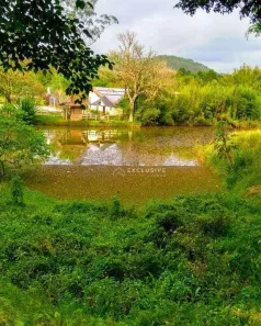 Hotel / Motel / Pousada com 37 Quartos à venda, 3500m² no Bandeira Branca, Jacareí