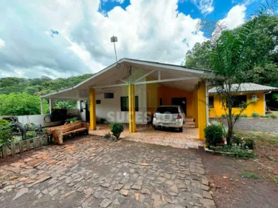 Fazenda / Sítio / Chácara à venda, 230m² no , Catanduvas