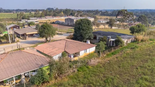 Fazenda / Sítio / Chácara com 2 Quartos à venda, 650m² no Campo Largo da Roseira, São José dos Pinhais