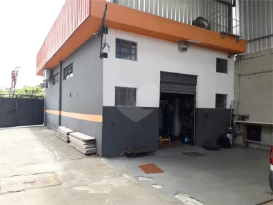 Loja / Salão / Ponto Comercial à venda, 128m² no Vila Bernadotti, Mogi das Cruzes